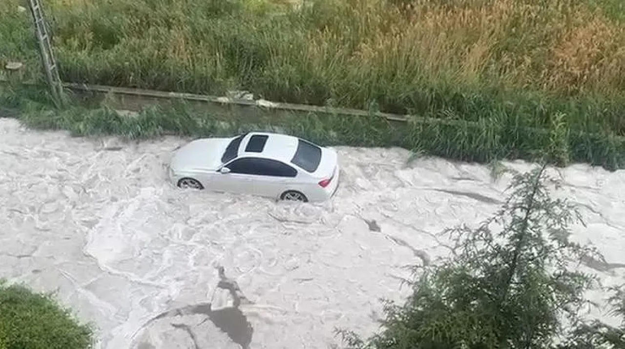Mevsimşer şaşırdı, Haziran'ın ortasında dolu yağdı