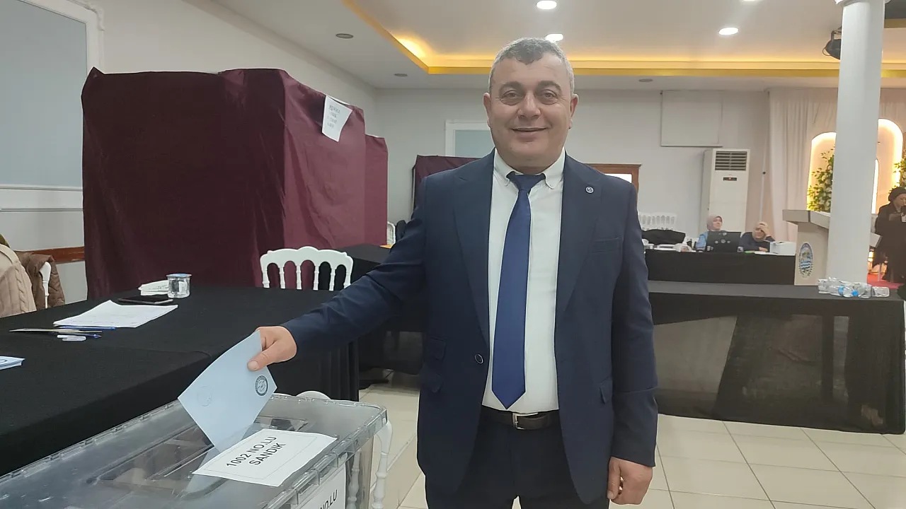 Salıpazarı Şoförler ve Otomobilciler Esnaf Odası'nda başkan değişti