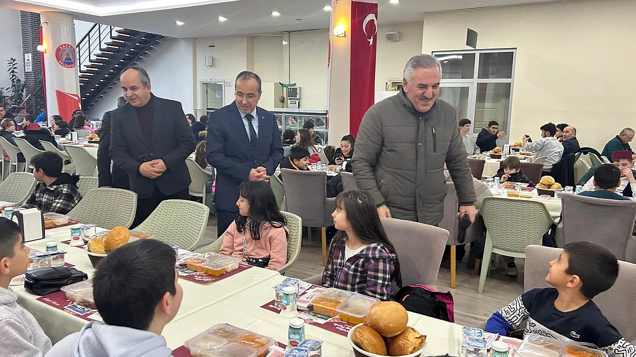 Bafra'da ÇEDES projesi öğrencileri iftarda buluştu
