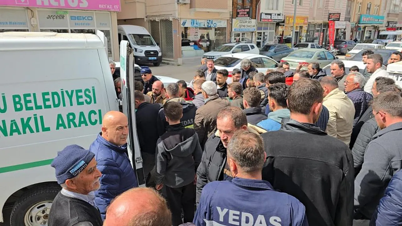 Genç Sürücü 9 Günlük Mücadelenin Ardından Hayatını Kaybetti