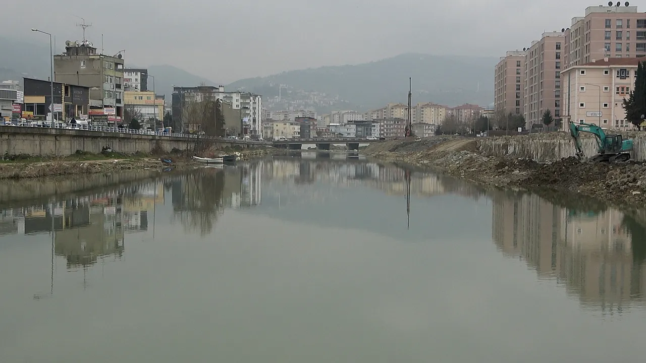 Mert Irmağı'nda ıslah çalışmalarının yüzde 52'si tamamlandı