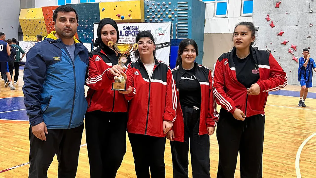 Özel sporcular Samsun'da yarıştı