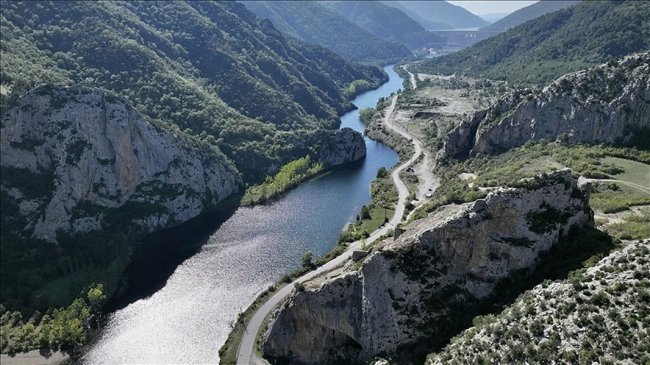 Samsun'un altında gizli bir şehir mi var? Bafra Asarkale'nin yer altı sırrı!