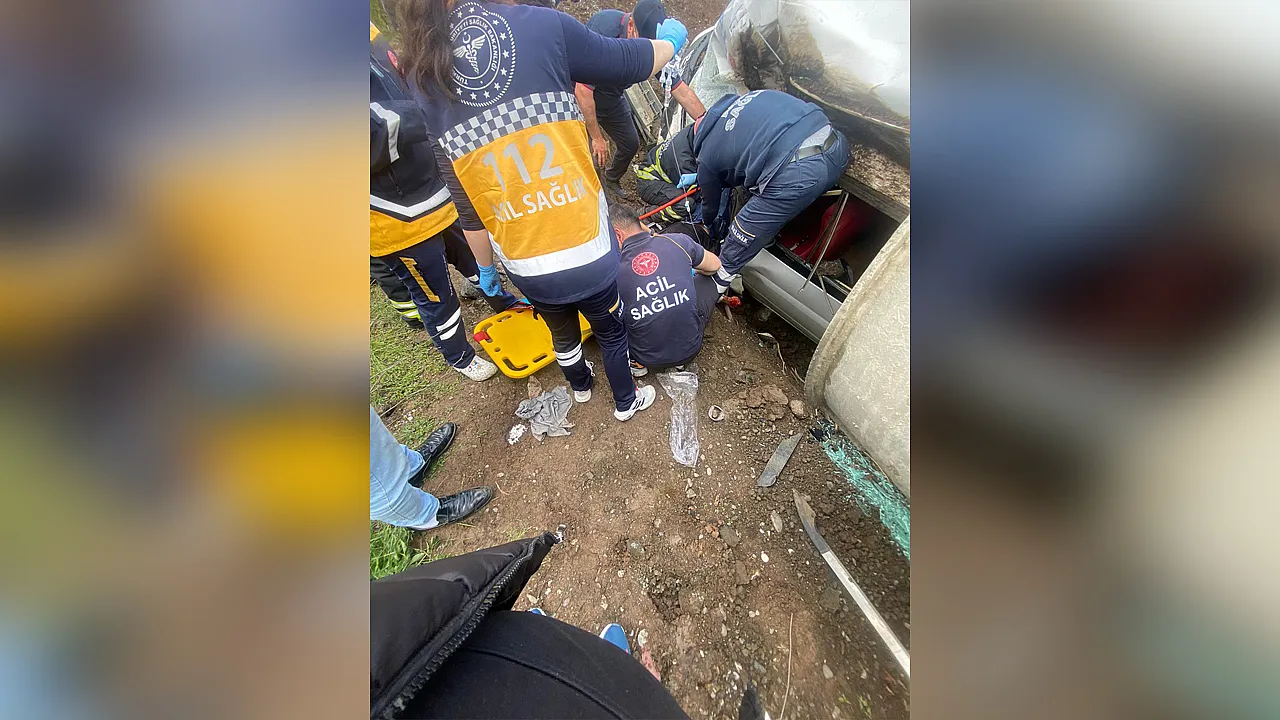 Samsun Çarşamba, feci kaza! Anne – oğul kanala uçtu