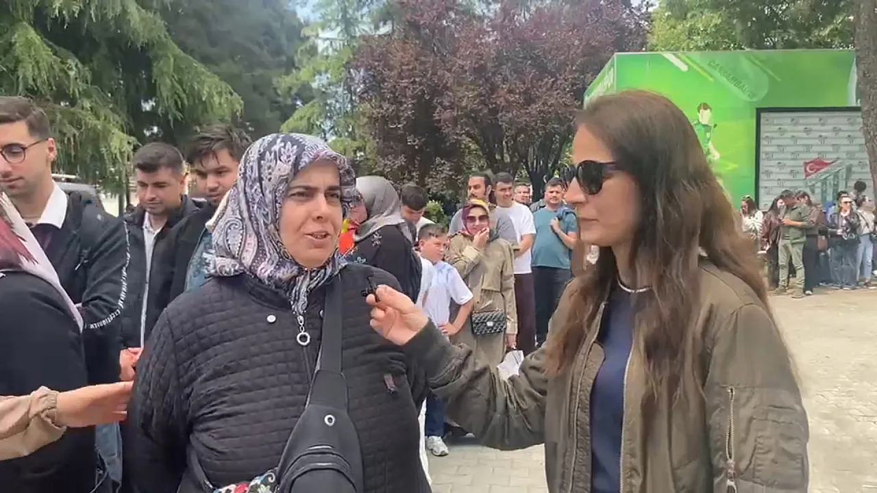 Çarşambalılardan SOLOTÜRK gösterisine yoğun ilgi