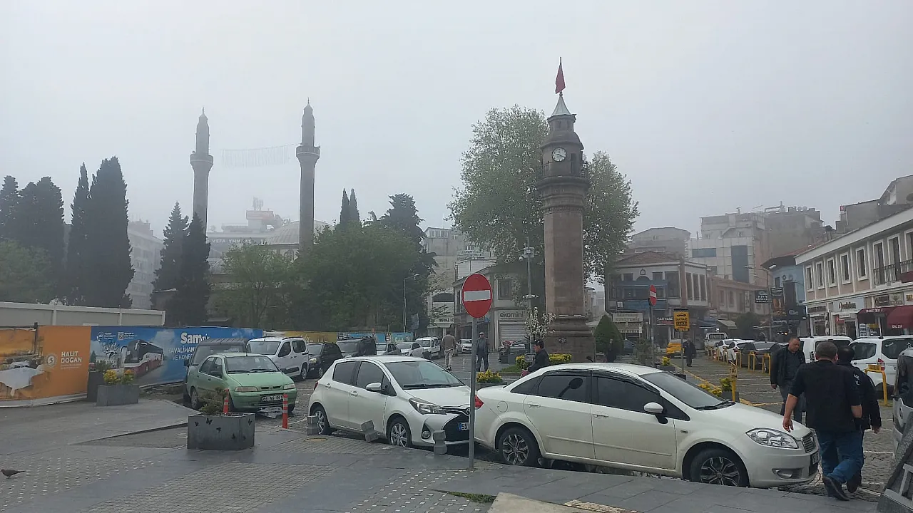 Sis bulutu Samsun'u esir aldı