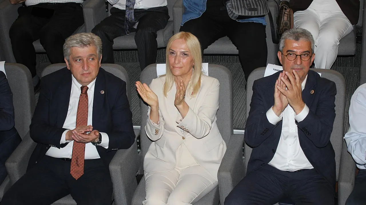 CHP Grup Başkanvekili Gökhan Günaydın Samsun'da konuştu