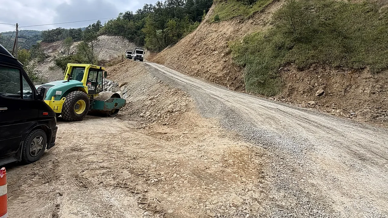 Ayvacık'ta yol tepkisi!