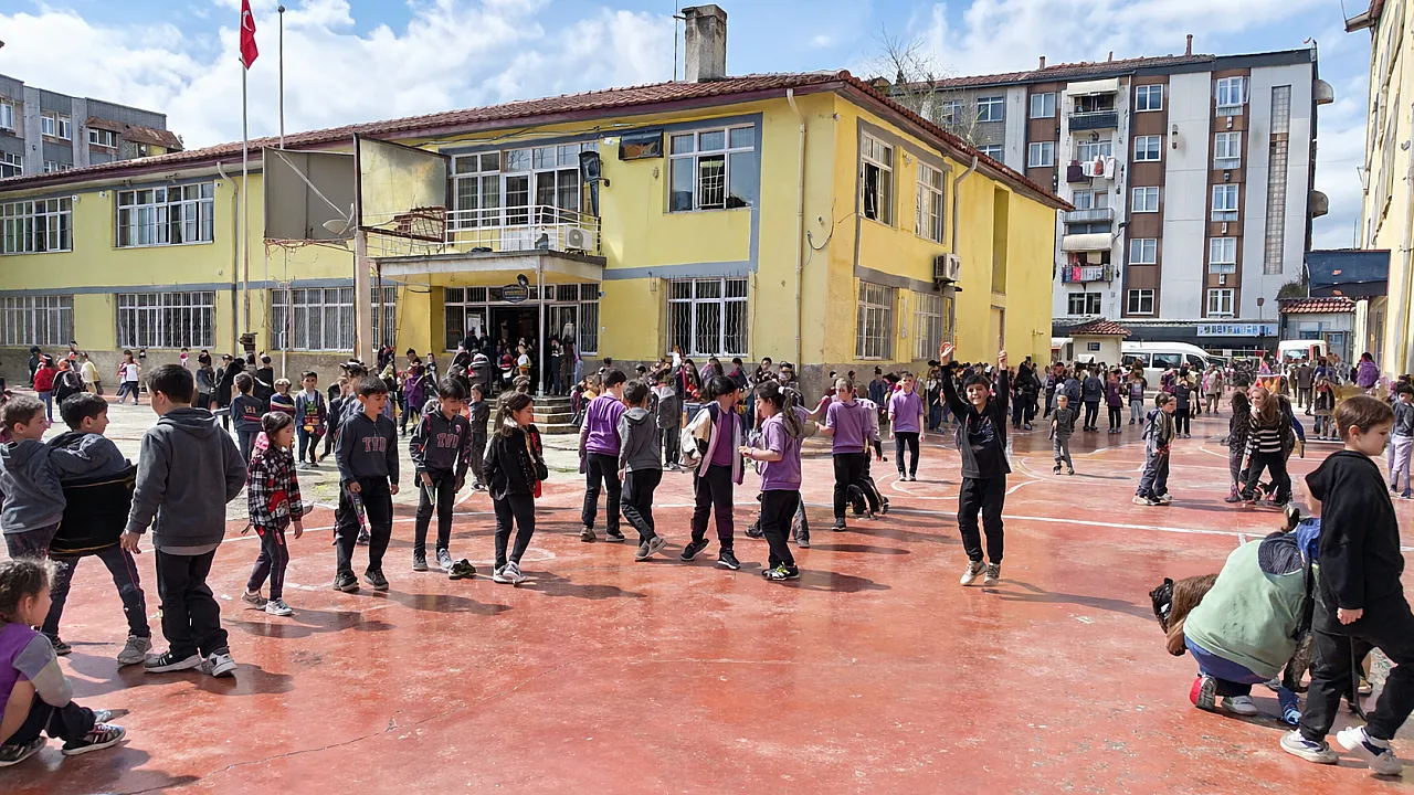 Çarşamba'da yeni eğitim öğretim yılı yarın başlıyor