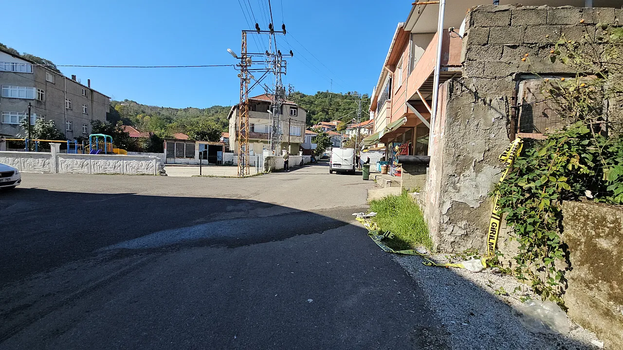 Kadına yardım etmek istedi, silahlı saldırıda ağır yaralandı