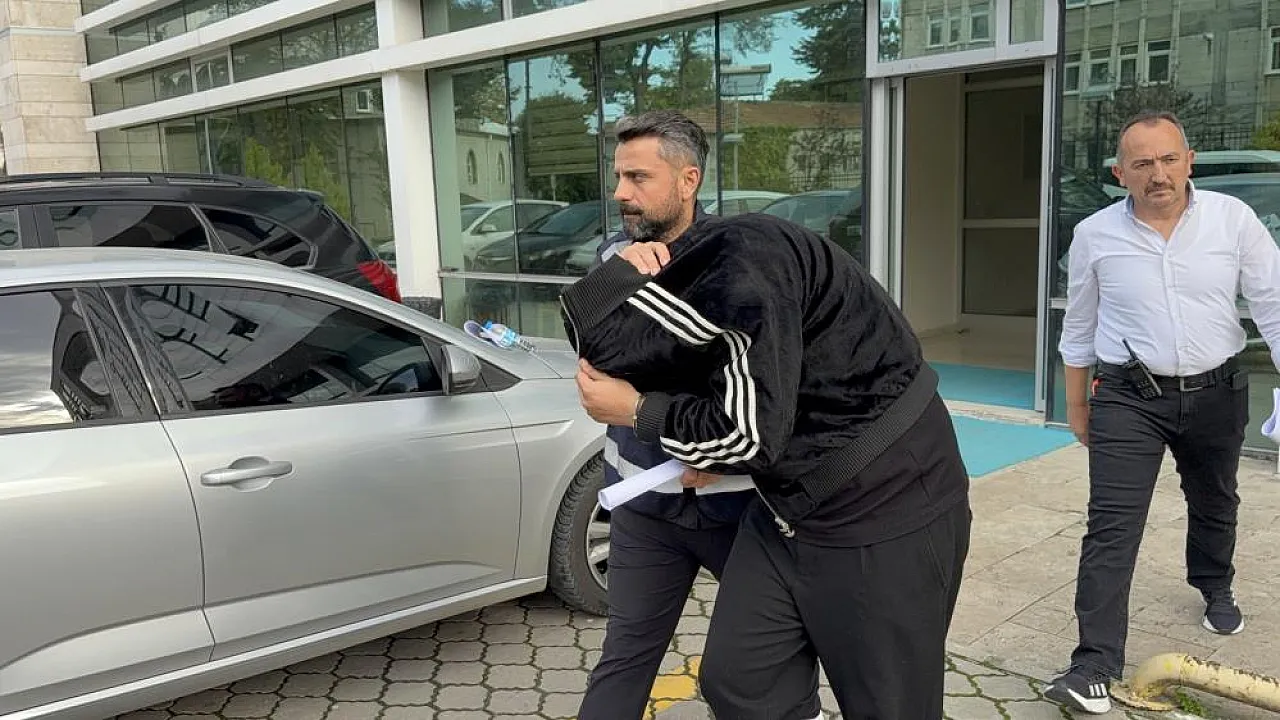 Sosyal medyada tanıştığı kişilerin tuzağına düştü:3