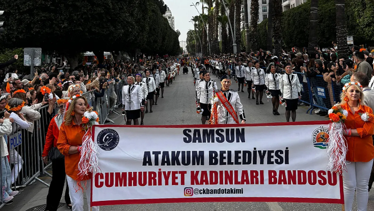 Bagetler Konuştu, Adana Coştu: Atakum'dan Unutulmaz Performans
