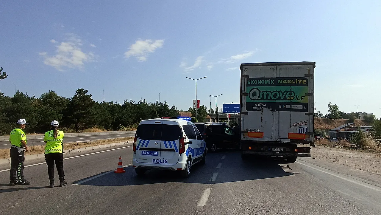 Havza'da Zincirleme Kaza: 3 Yaralı