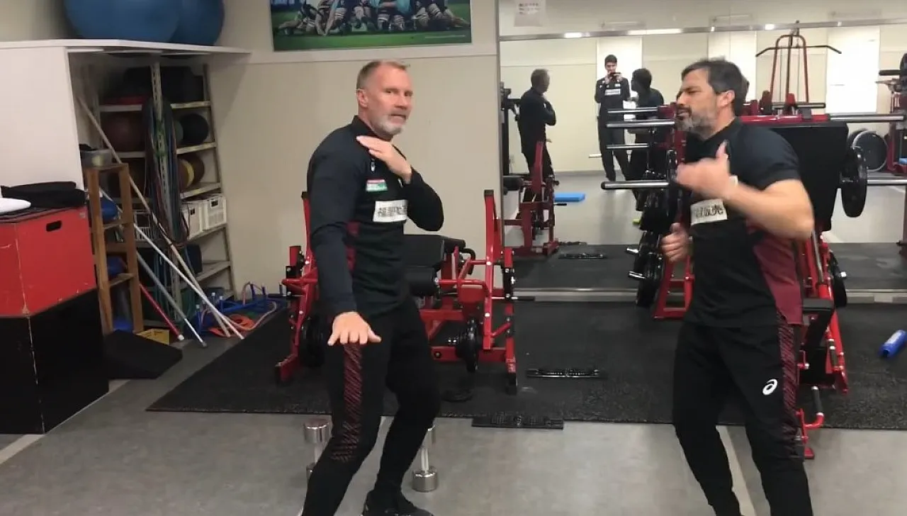 Thorsten Fink şehre ayak bastı! Şampiyonluk dansı şimdiden belli gibi