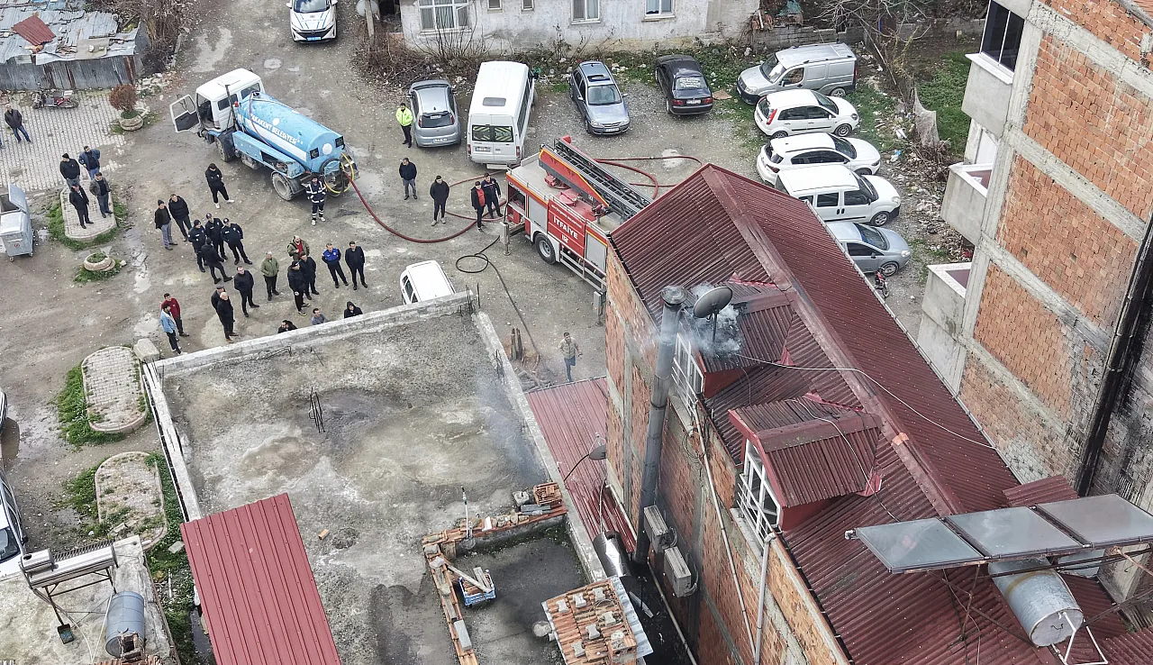 Yakakent'te pansiyon yangını korkuttu