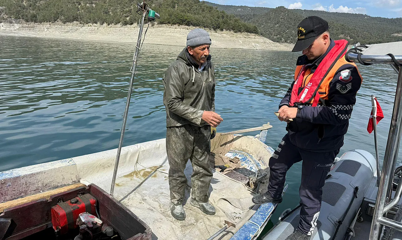 Vezirköprü barajlarında jandarma mesaisi: Kaçak avcılara ceza yağdı!