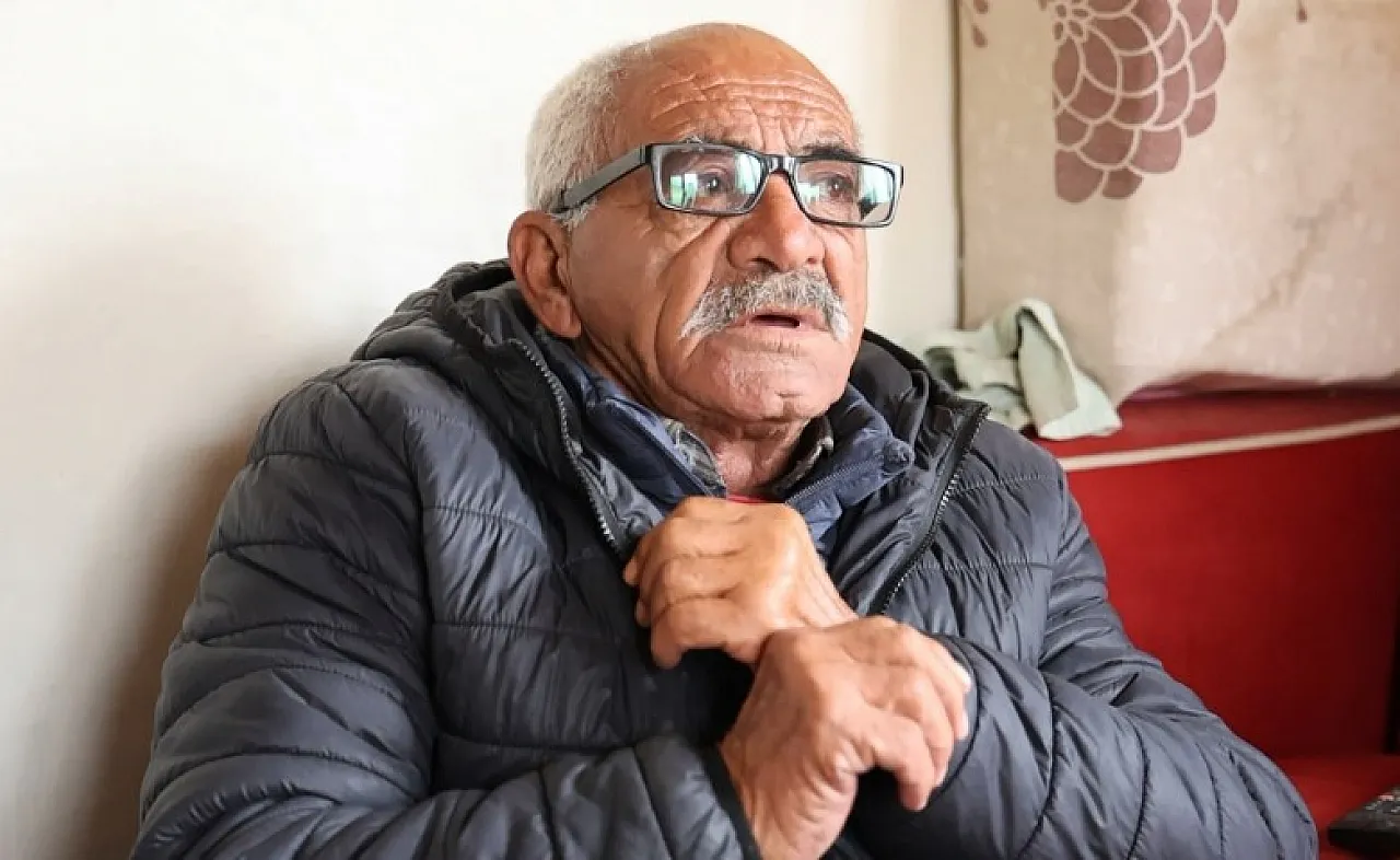 180 haneli köyde 11 yıldır tek başına yaşıyor