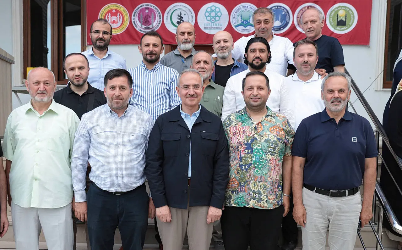 İmam Hatip mezunları aynı sofrada buluştu