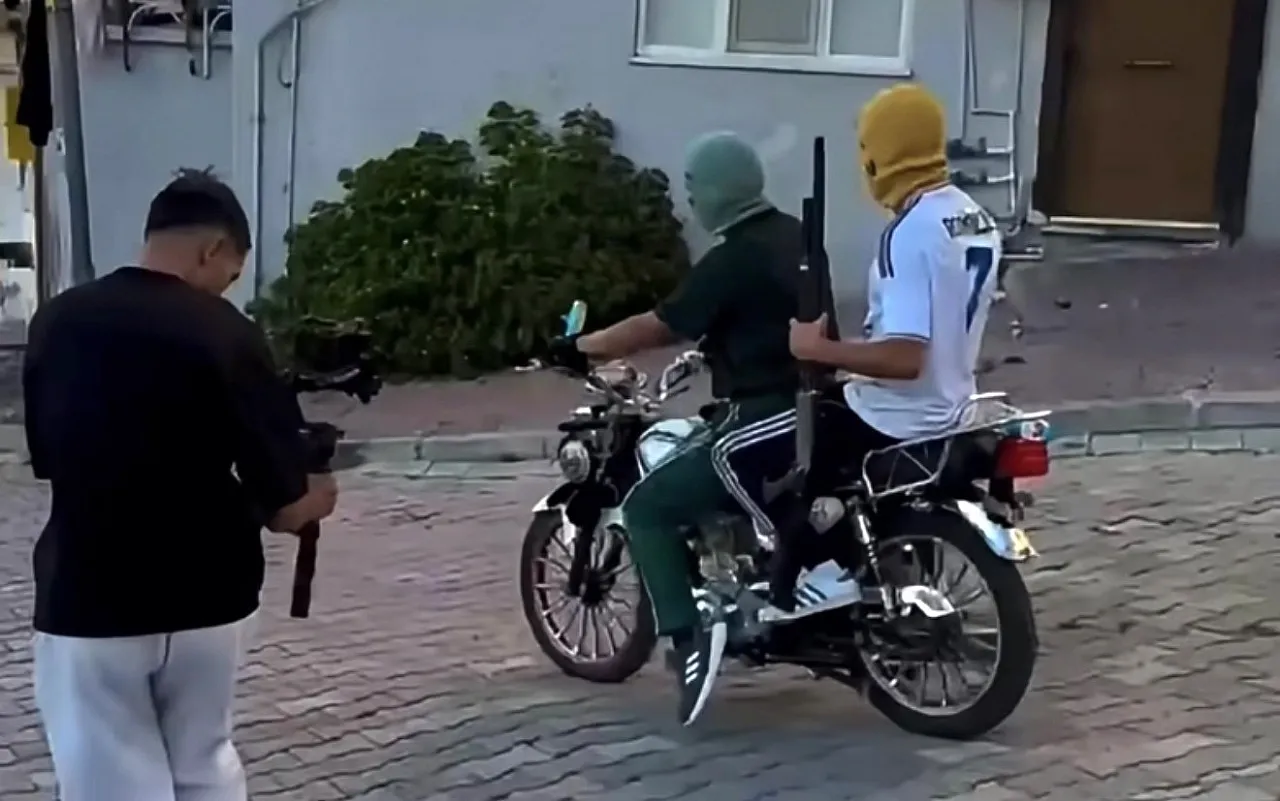 Samsun'da rapçi Yüşa Keskin'e klip operasyonu