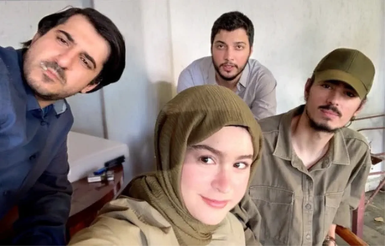 Asena Keskinci'den tesettürlü set paylaşımı! Yeni imajı gündem oldu