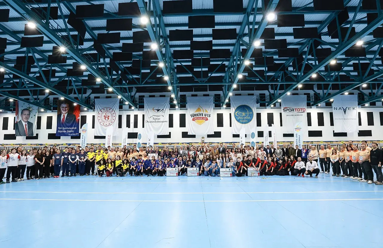 Samsun'da okçuluk rüzgarı! 7 Bölgeden 227 sporcu yarıştı