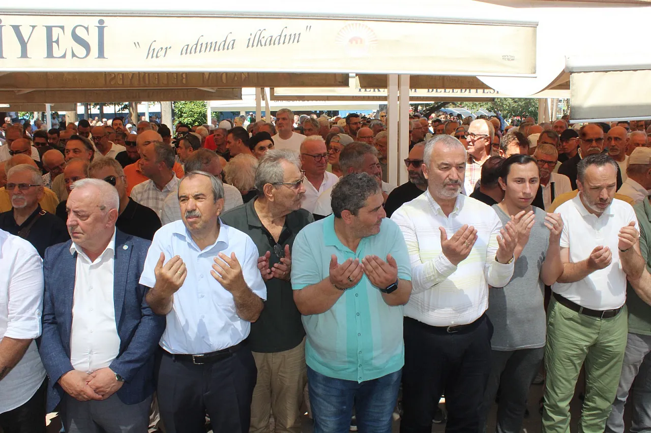 Ayşe Burma'ya Son Veda