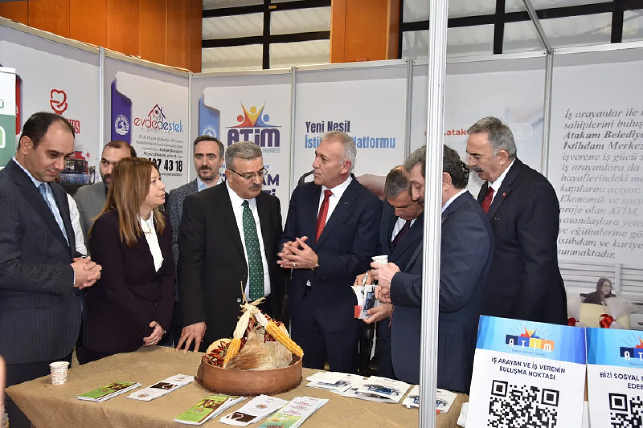 Atakum Belediyesi, OKAF 2026'da gençlere kariyer desteği sundu