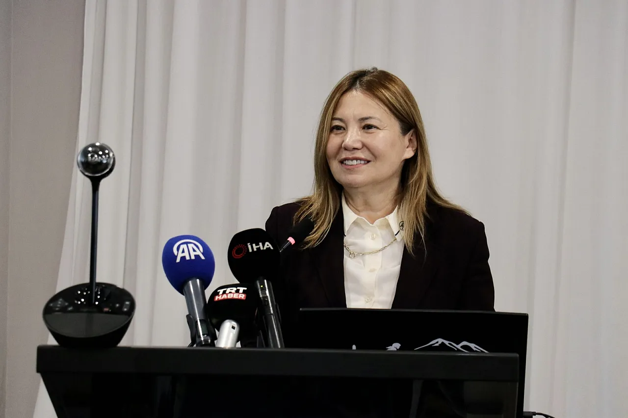 Samsun'da kritik zirve: Tıbbi kenevirde hedef dünya pazarı