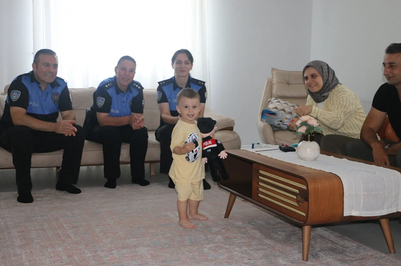 Samsun polisinden şehit ve gazi ailelerine vefa ziyareti