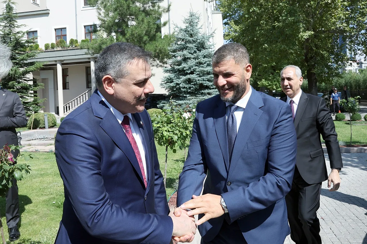 Bakan çiftçi, libyalı mevkidaşı ile görüştü