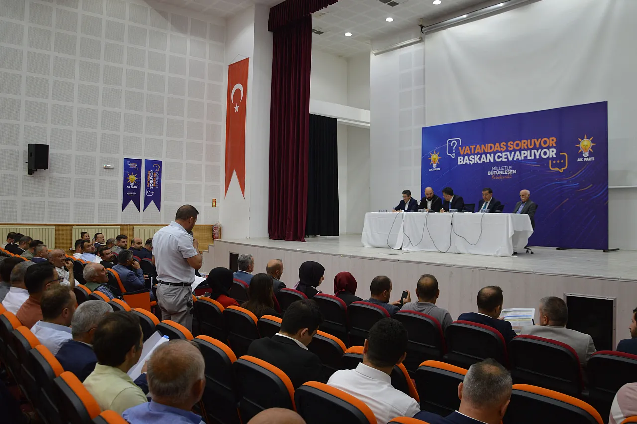 Başkan Doğan muhtarlarla buluştu