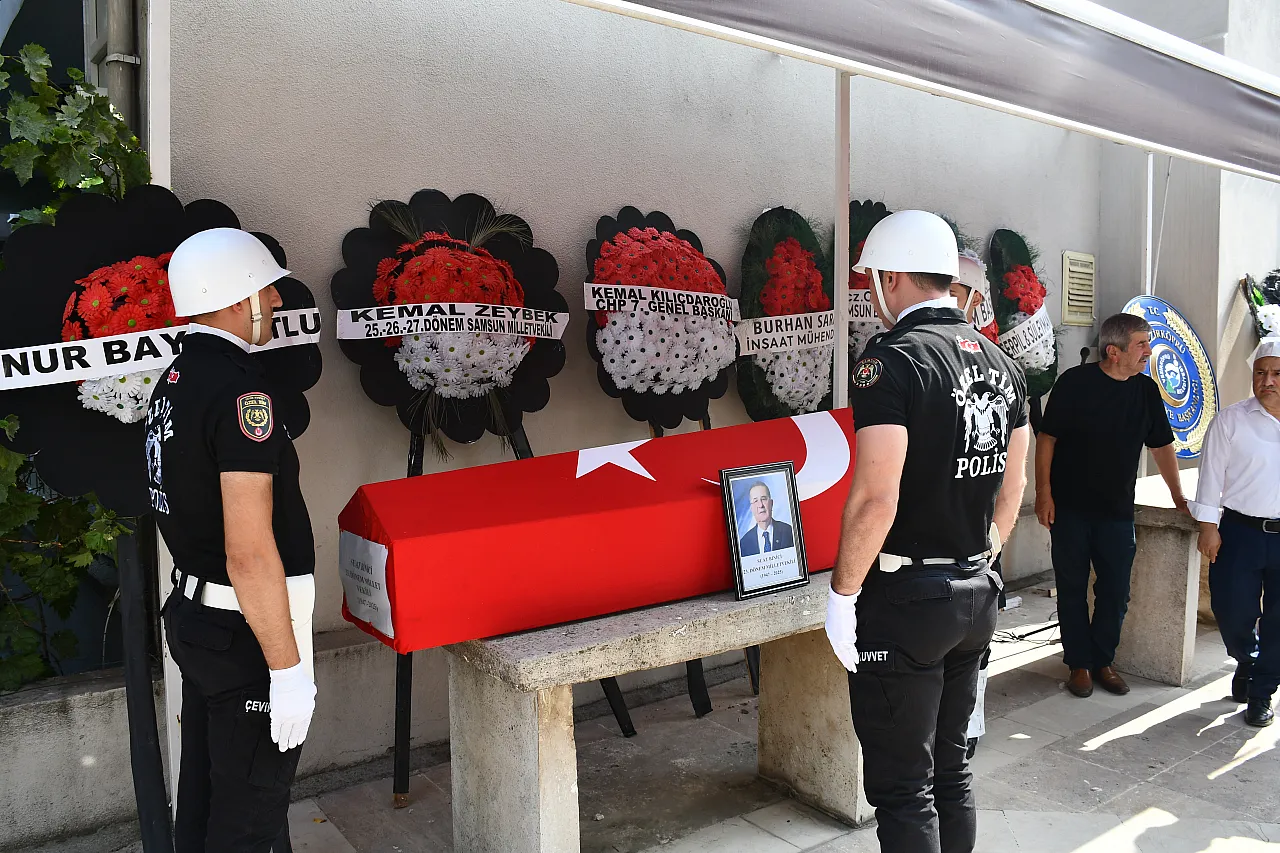 Eski Samsun Milletvekili son yolculuğuna uğurlandı