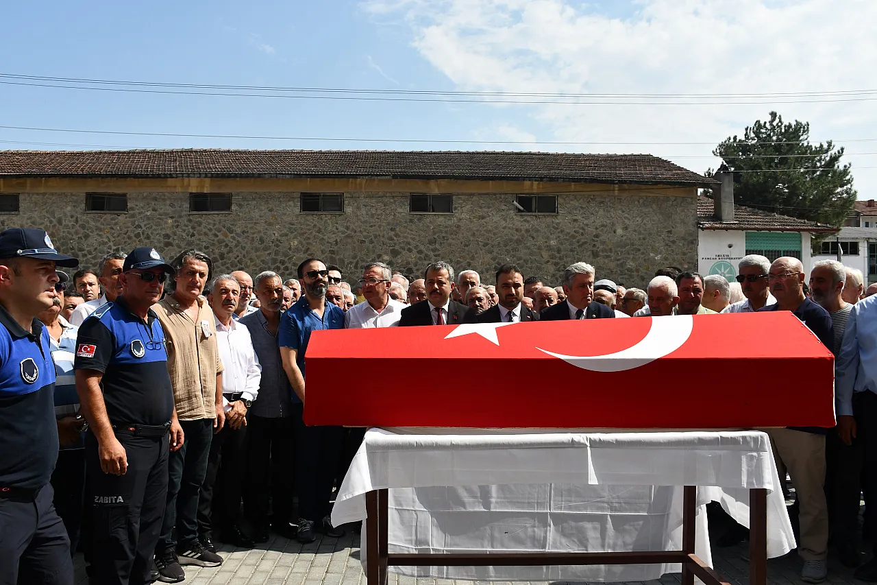 Eski Samsun Milletvekili son yolculuğuna uğurlandı