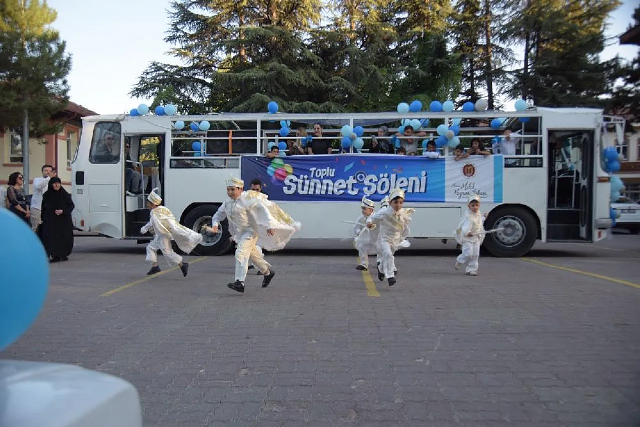 Murat 124'lerle Unutulmaz Sünnet Şöleni