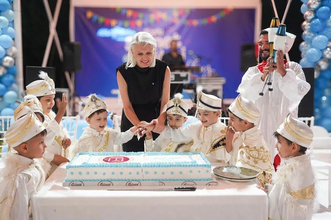 Murat 124'lerle Unutulmaz Sünnet Şöleni