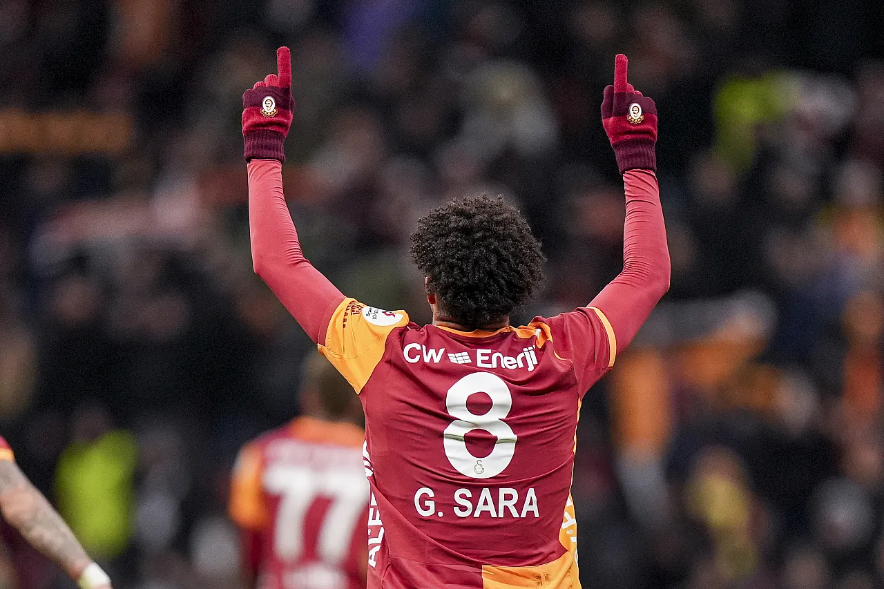 Galatasaray Kayserispor'u dört golle geçti