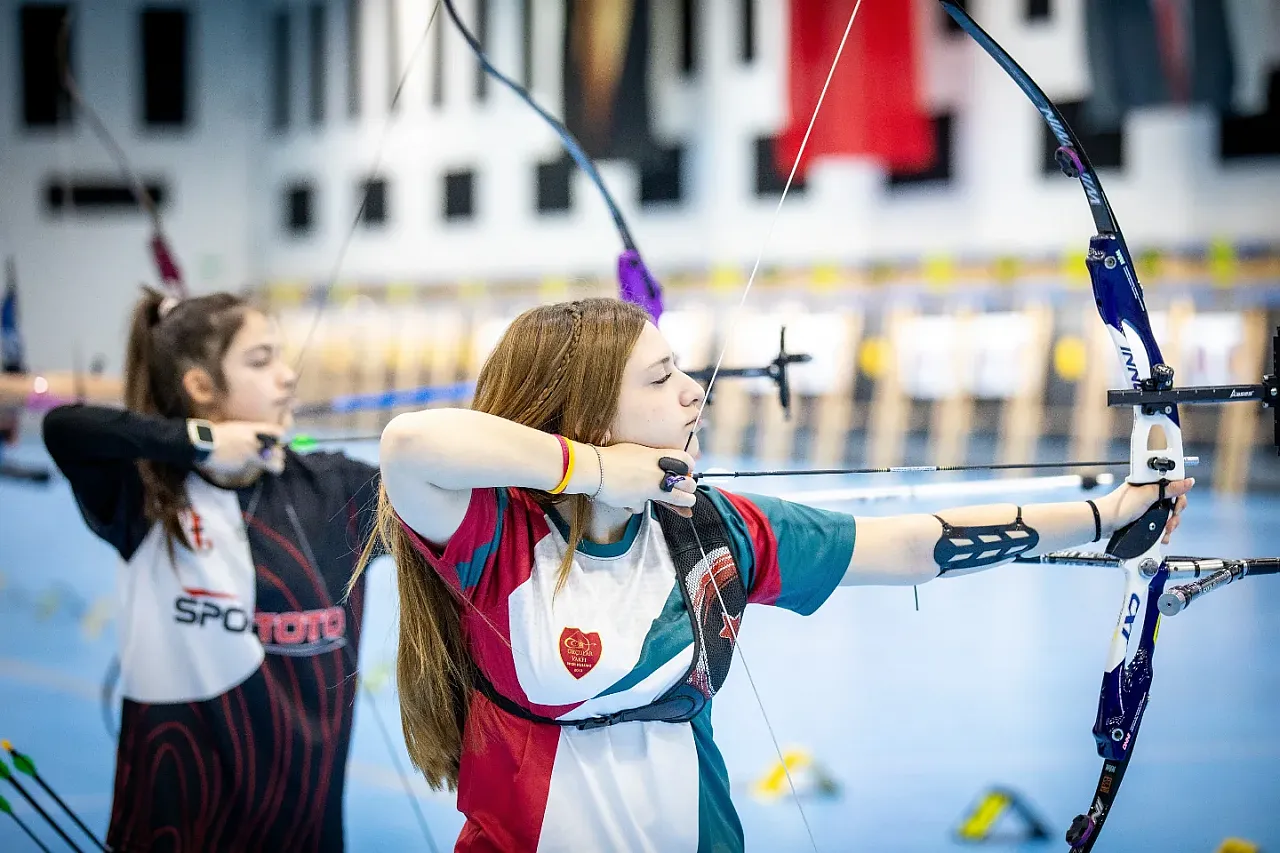 Samsun'da okçuluk rüzgarı! 7 Bölgeden 227 sporcu yarıştı