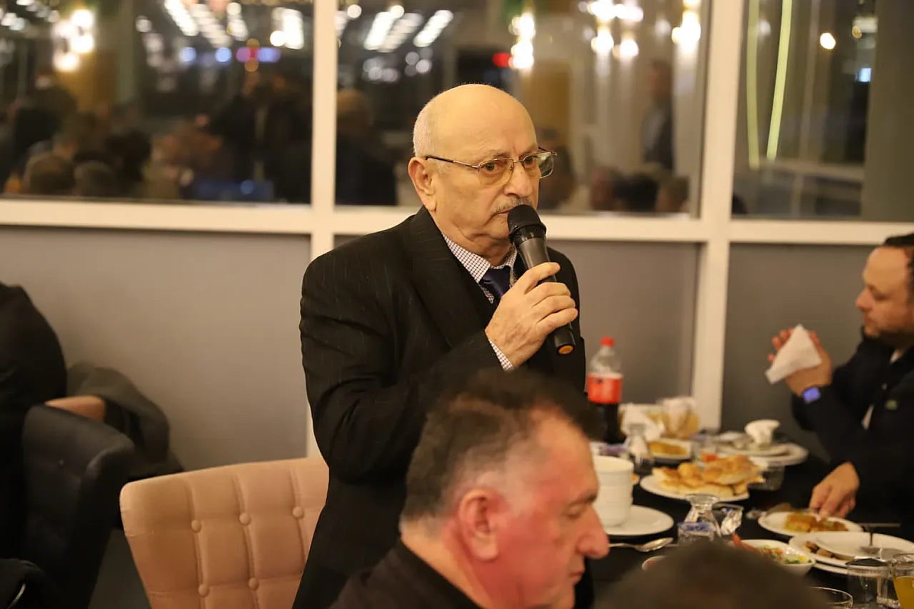 Çarşamba'da esnaflar iftarda buluştu