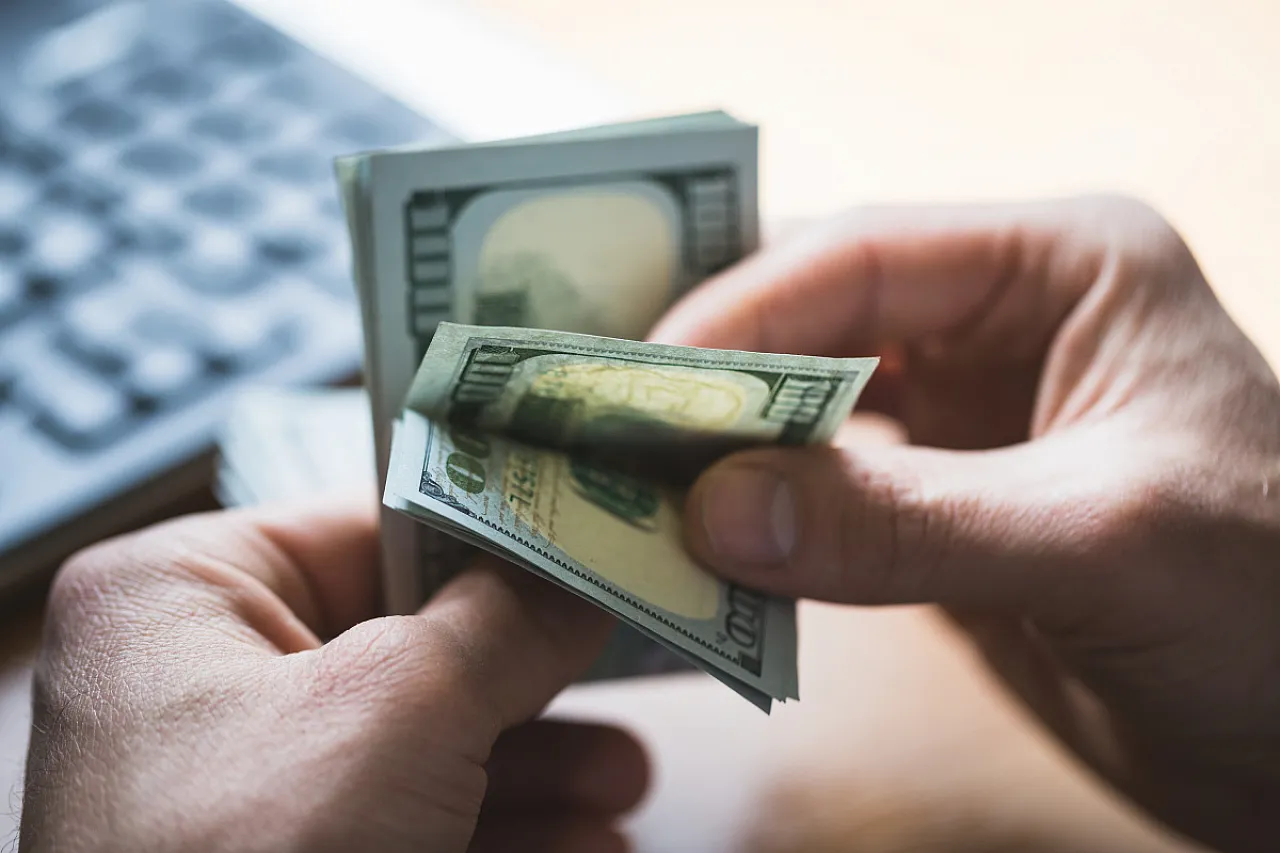 Küresel krizin gölgesinde dövizde tansiyon yükseliyor! Dolar ve euro rekor seviyelerde!