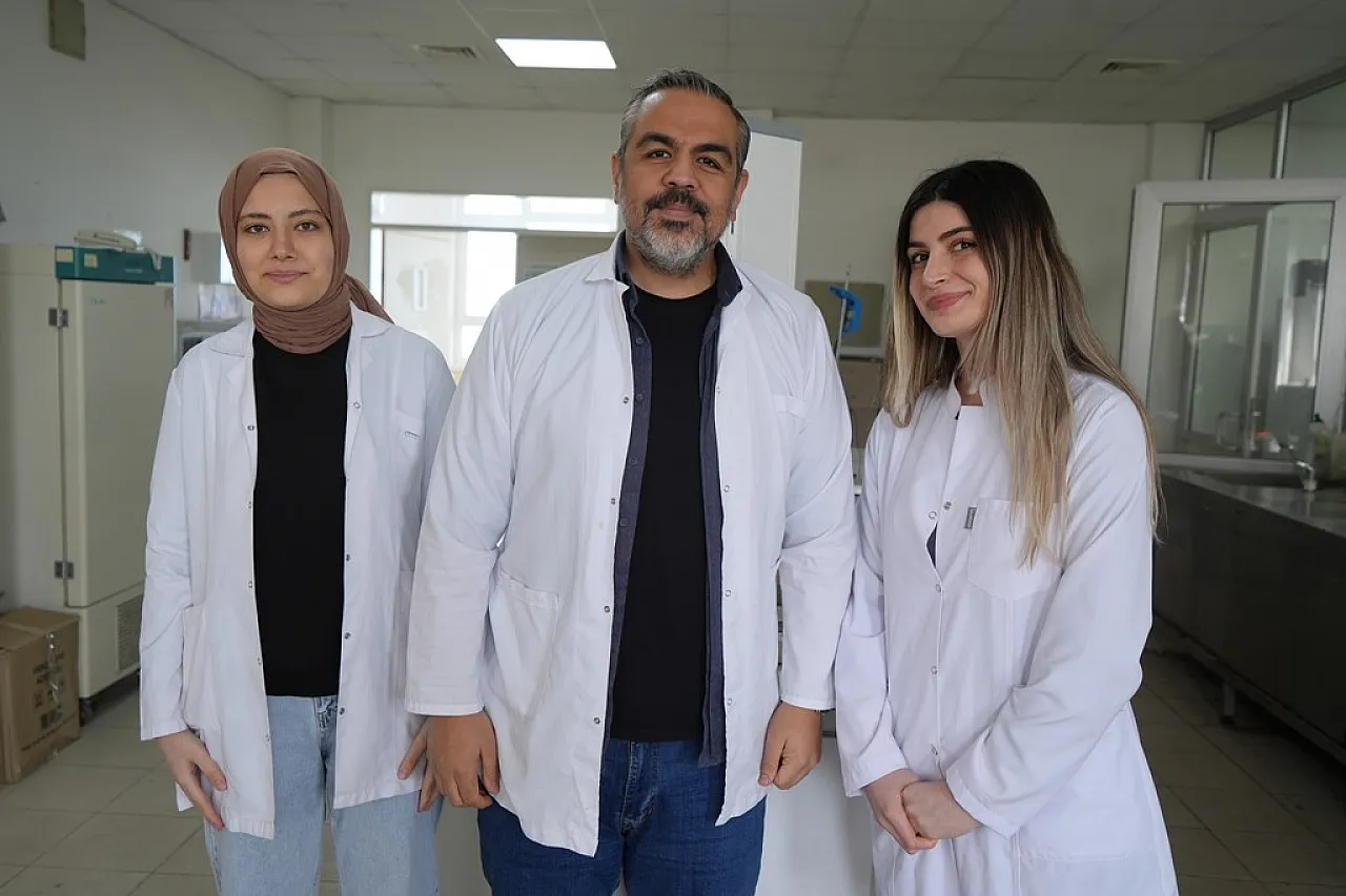 OMÜ'de sentetik boyalara doğal alternatif geliştirildi
