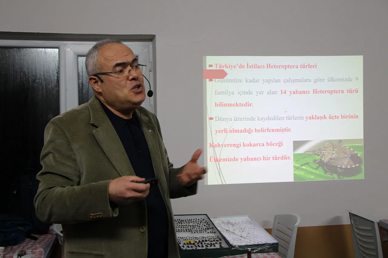 Kokarcaya karşı biyolojik seferberlik