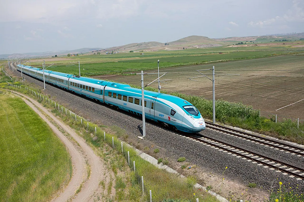 Ankara Samsun hızlı tren hattı için düğmeye basıldı: Seyahat süresi 2,5 saate düşüyor