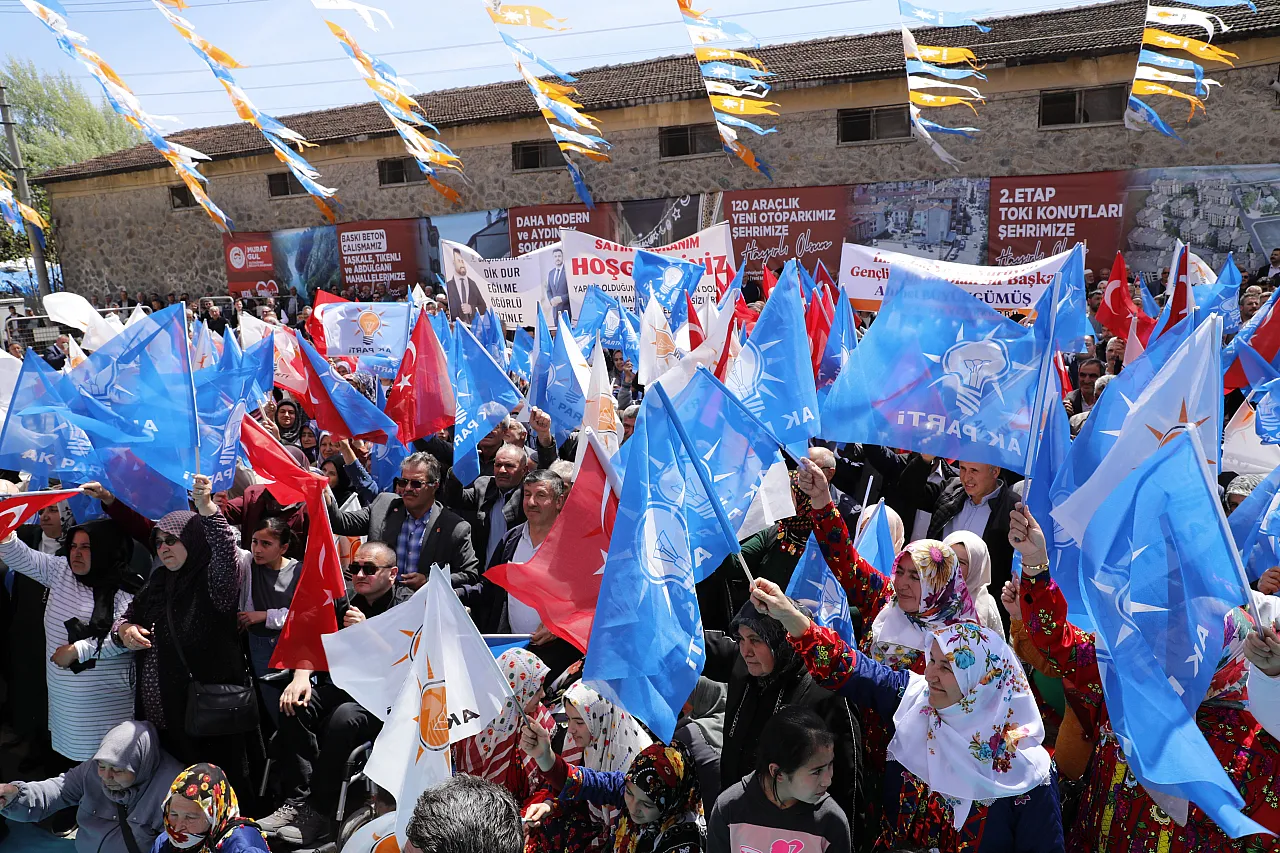 AK Parti Vezirköprü İlçe Başkanlığı Hizmete Açıldı
