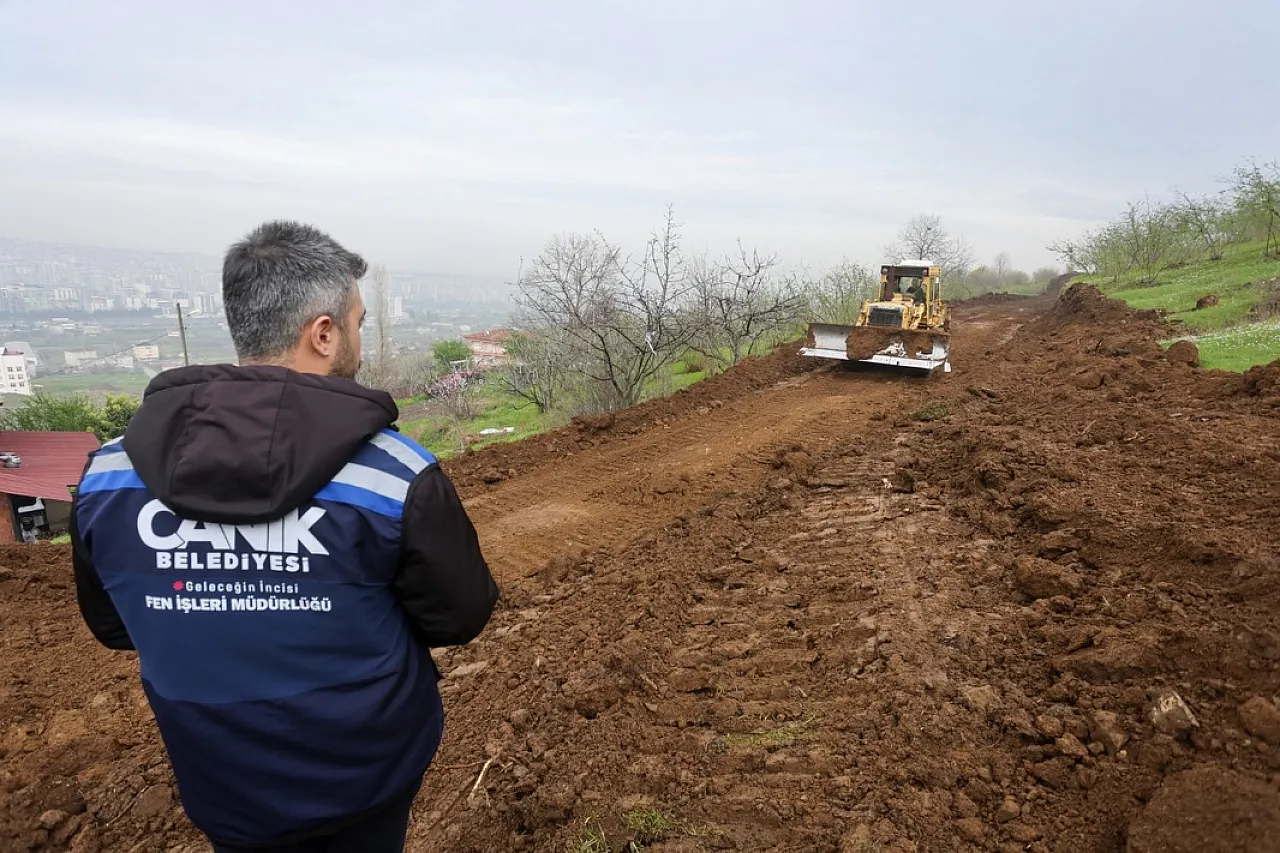 Başkan Sandıkçı'dan Düvecik mesajı: Çalışmalar devam ediyor