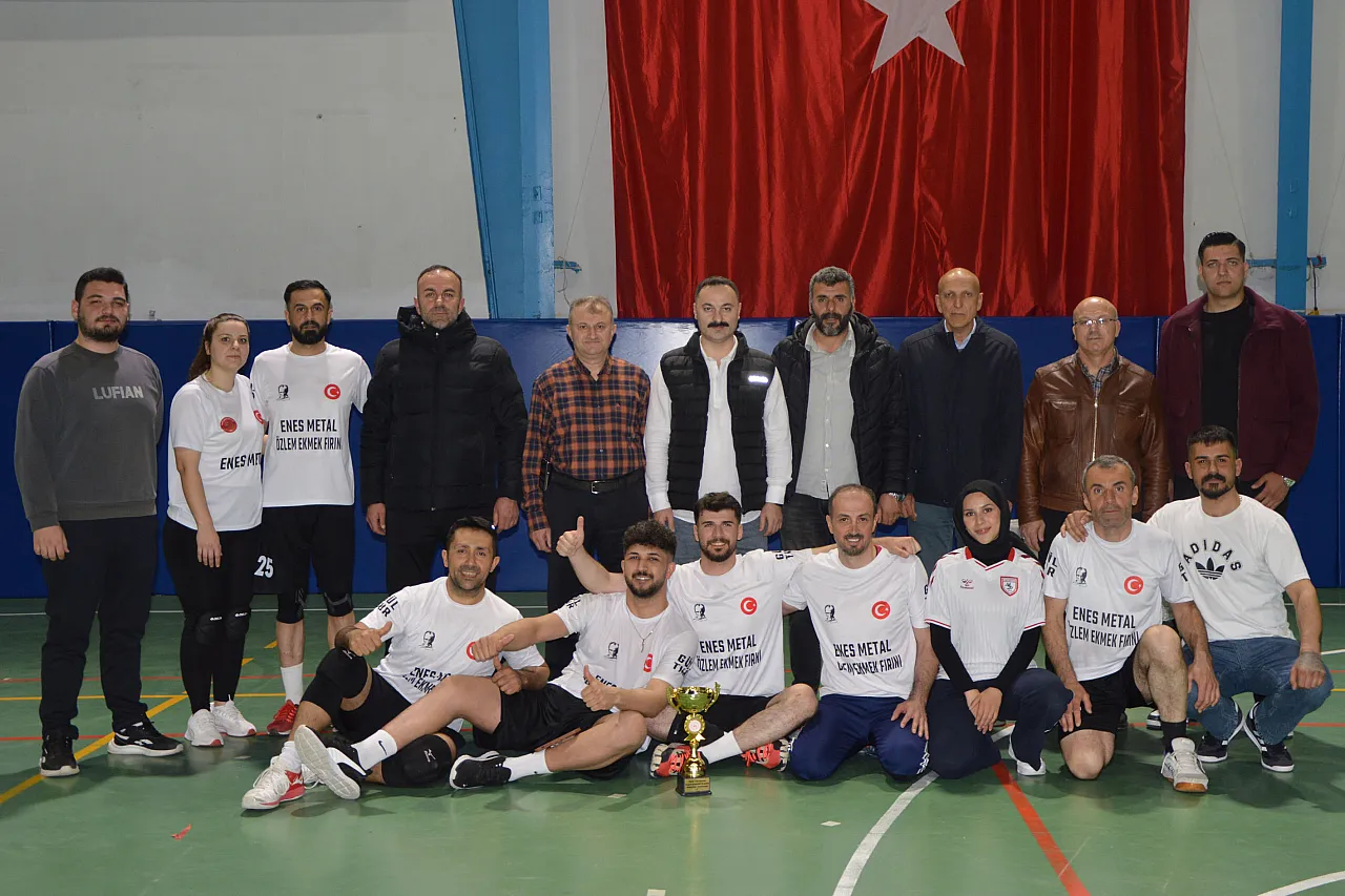 Havza'da voleybol halk turnuvası şampiyonu belli oldu