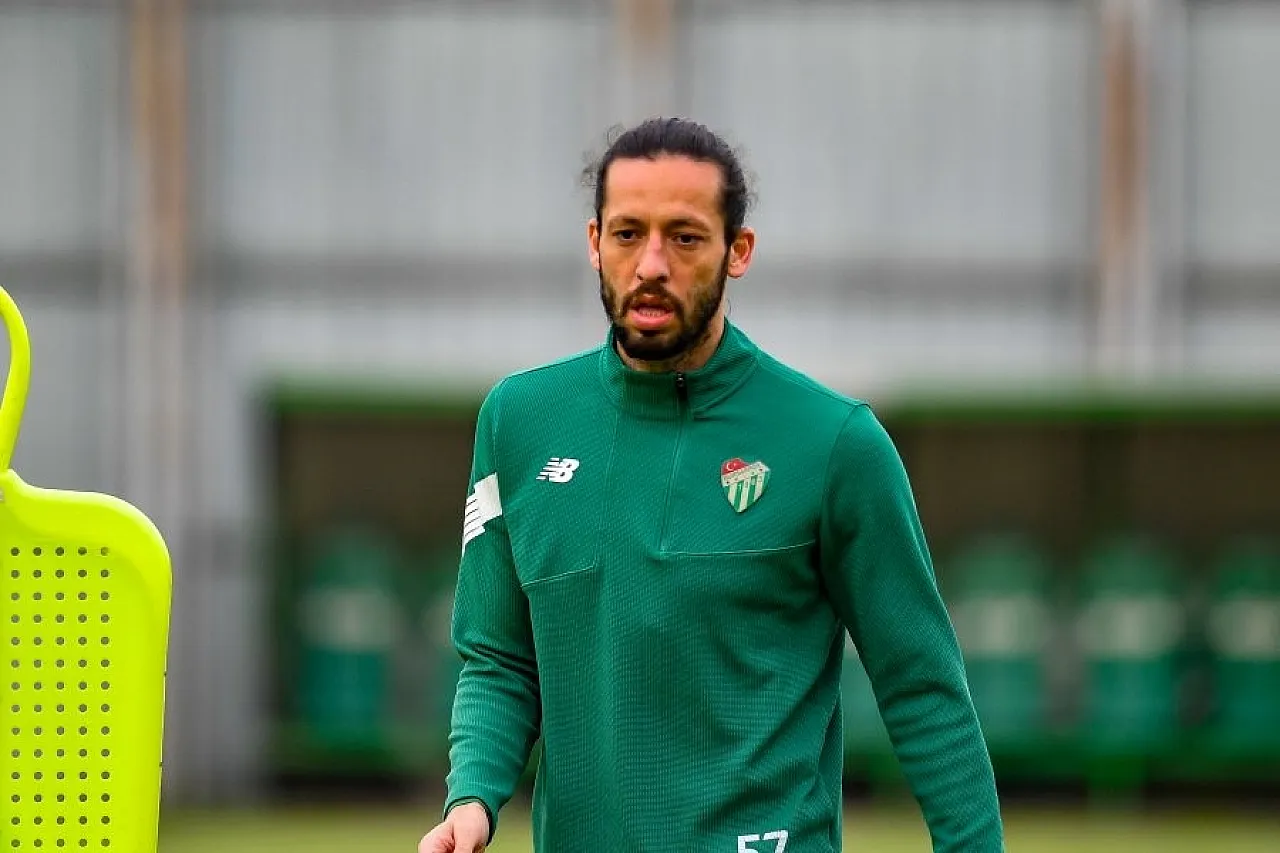 Bursaspor'da şampiyonluk mesaisi: Somaspor maçı hazırlıkları başladı