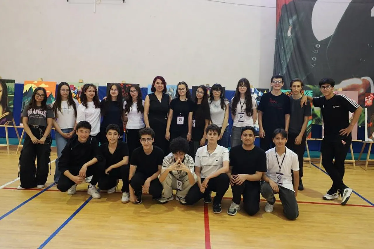 Bafra Fen Lisesi'nde 106 eser sergilendi