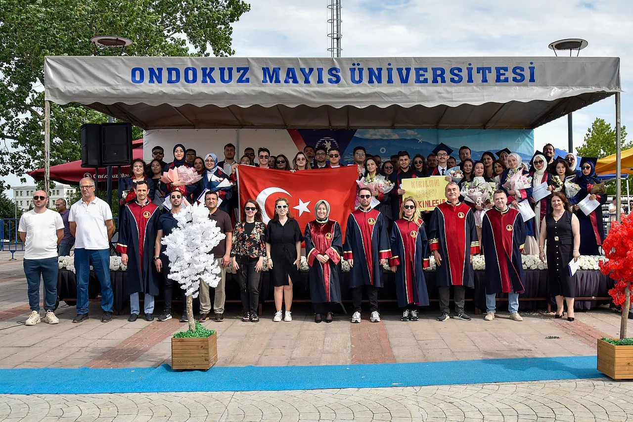 Fen Fakültesi 47. Mezunlarını Uğurladı