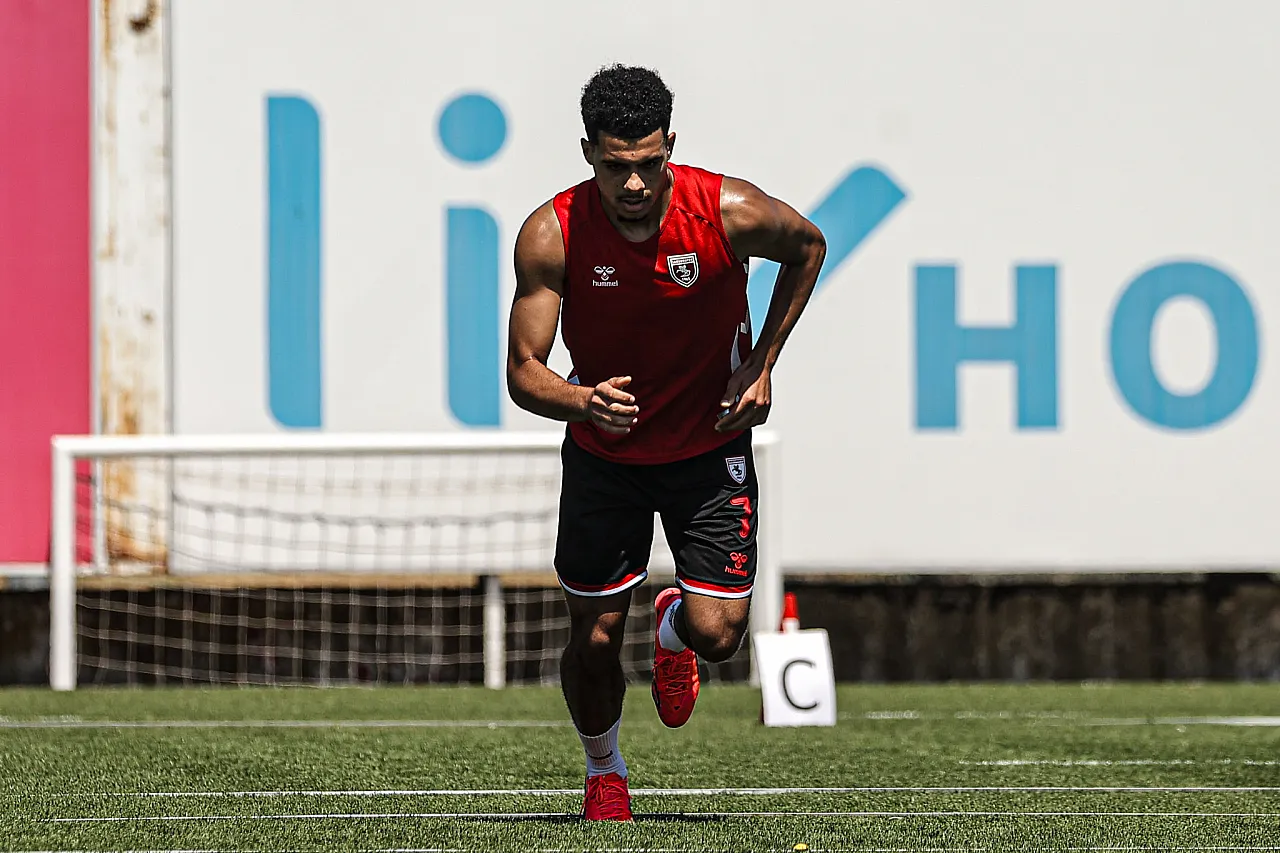 Samsunspor'da yeni sezon mesaisi sürüyor: Futbolcular koşu testinden geçti