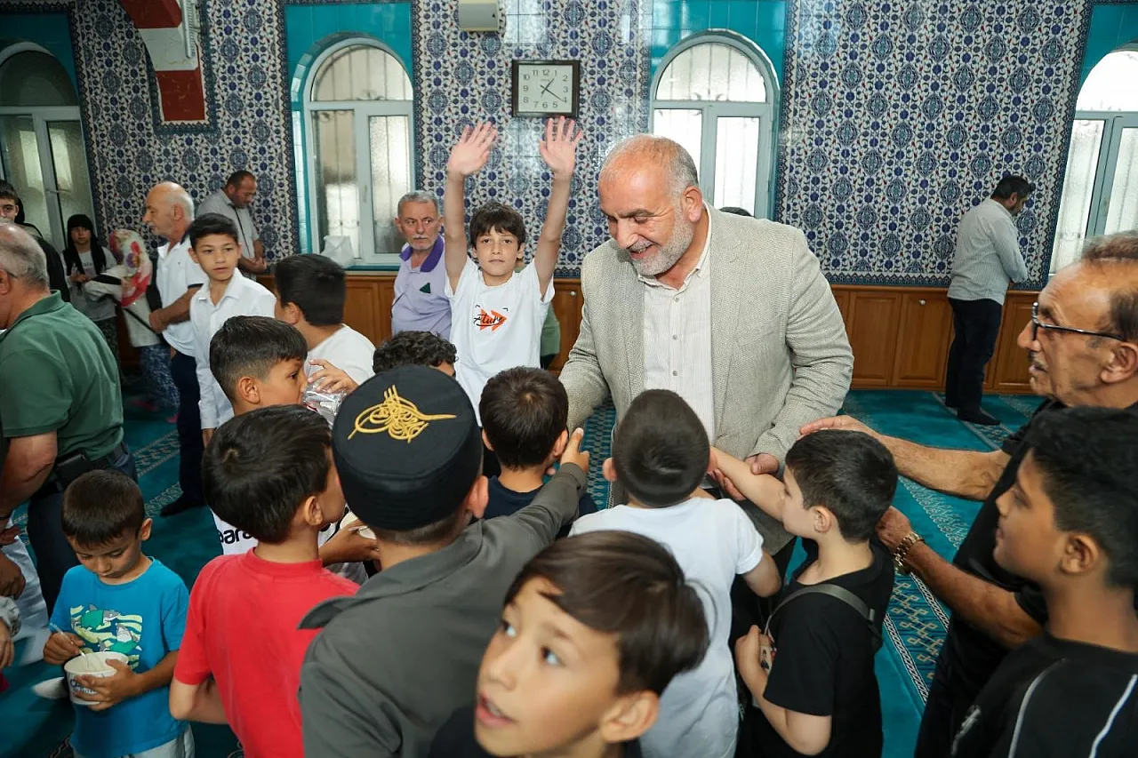 Canik'te 'Haydi Güle Oynaya Camiye Gel' projesi ilgiyle karşılanıyor